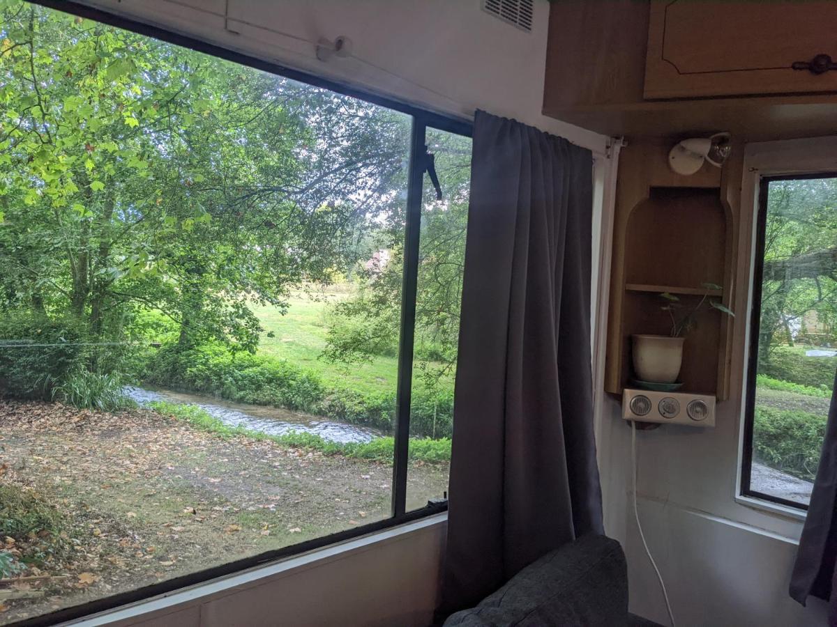 Mobile Home Situe Au Coeur Du Lac Blangy-le-Château Εξωτερικό φωτογραφία